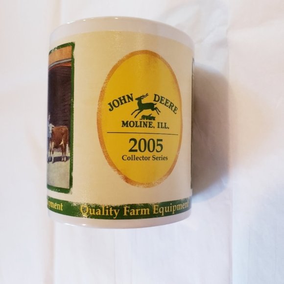 John Deere Moline ILL 2005 Collector Series Coffee - Picture 3 of 6